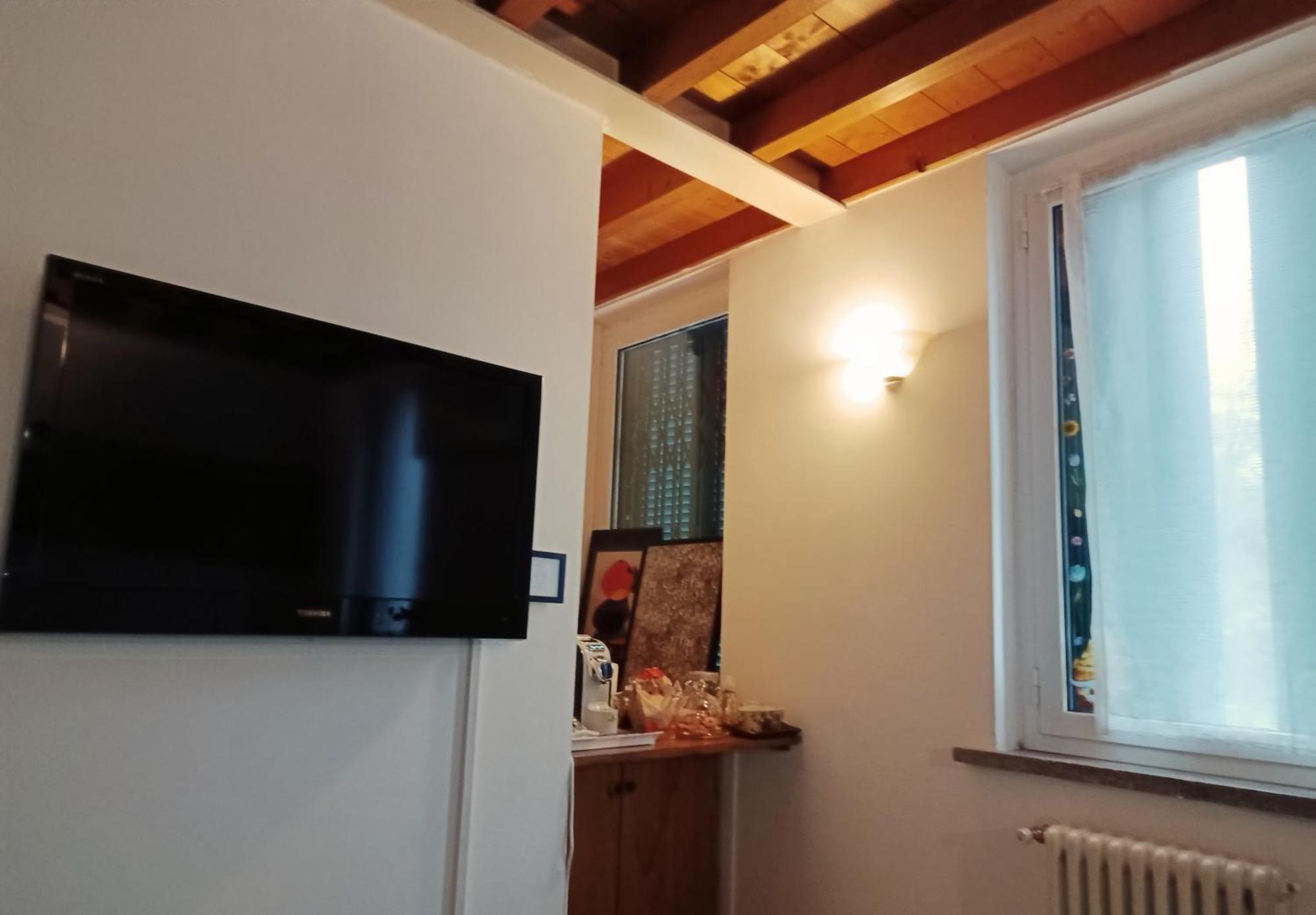 B&B Del Bosco E Del Lago Elimar Lecco Bagian luar foto
